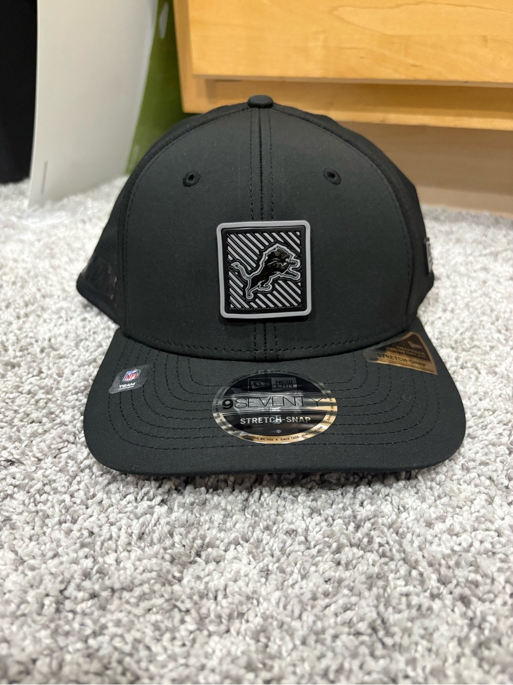 Brand New Detroit Lions NFL snapback hat by New Era